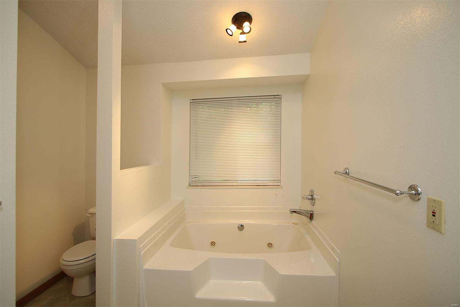 13340 Iberg Road Highland, IL 62249 - Photo 49 of 74