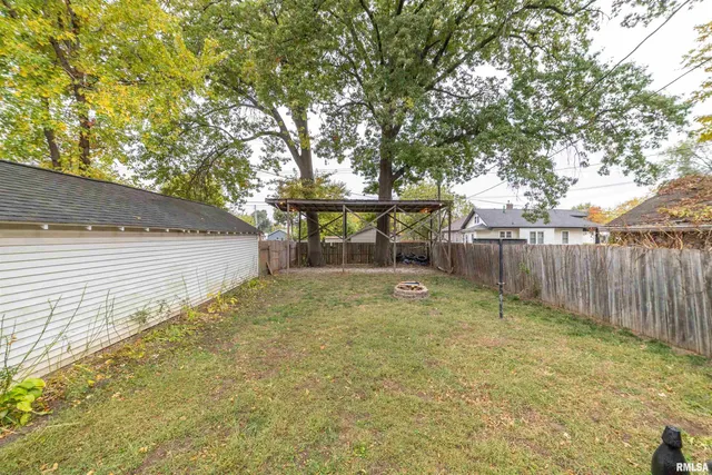 $124,600 | 1421 North 7th Street, Quincy, IL 62301