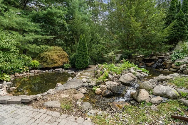 $2,149,000 | 24 Old Connecticut Path, Ashland, MA 01721