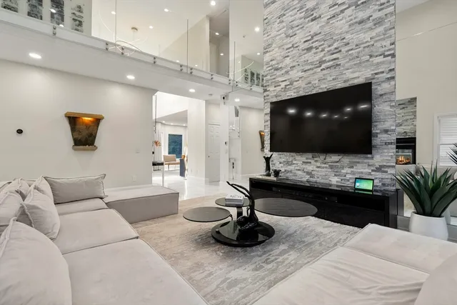 $2,149,000 | 24 Old Connecticut Path, Ashland, MA 01721