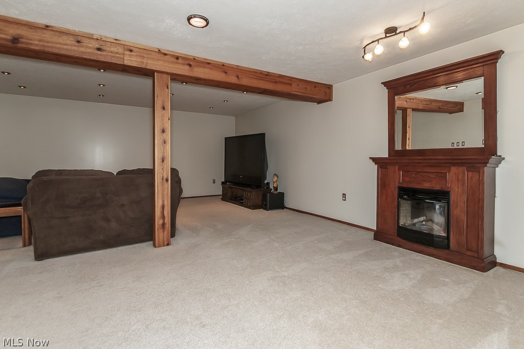 17445 Messenger Road Chagrin Falls, OH 44023 - Photo 23 of 32 Gallery Image 23