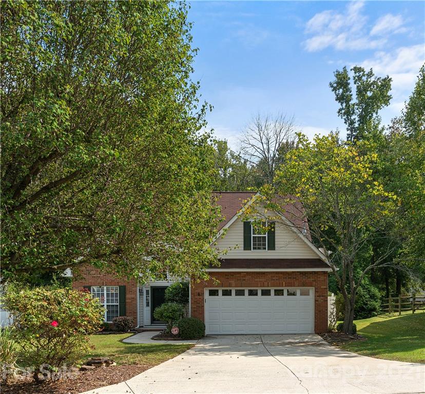 12608 Cardinal Point Road Charlotte, NC 28269 - Photo 1 of 28 Gallery Image 1