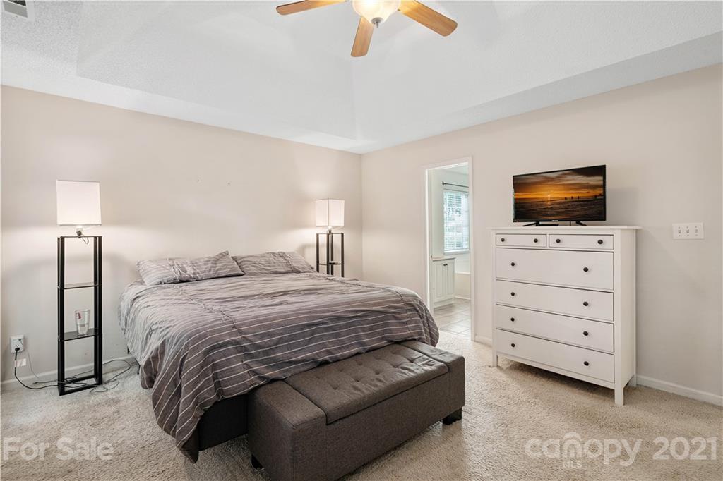 12608 Cardinal Point Road Charlotte, NC 28269 - Photo 16 of 28 Gallery Image 16