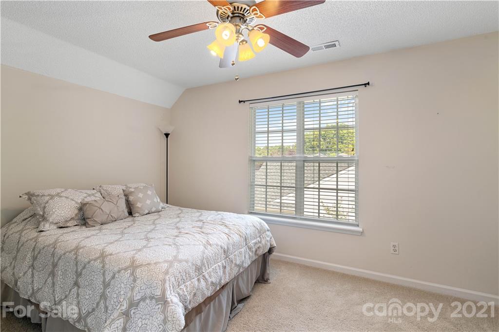 12608 Cardinal Point Road Charlotte, NC 28269 - Photo 22 of 28 Gallery Image 22