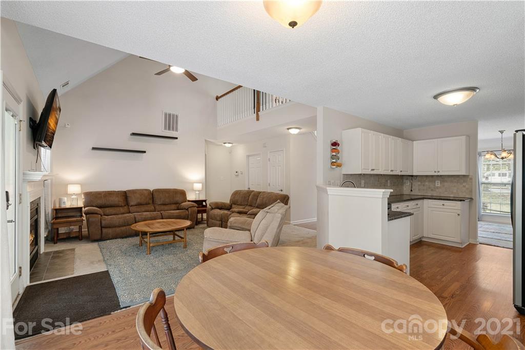 12608 Cardinal Point Road Charlotte, NC 28269 - Photo 10 of 28 Gallery Image 10