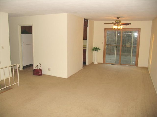 6332 North Hamilton Road Peoria, IL 61614 - Photo 5 of 9 Gallery Image 5