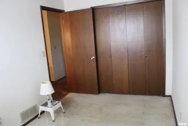 $202,000 | 3542 Cedarview Court, Unit 3542, Bettendorf, IA 52722