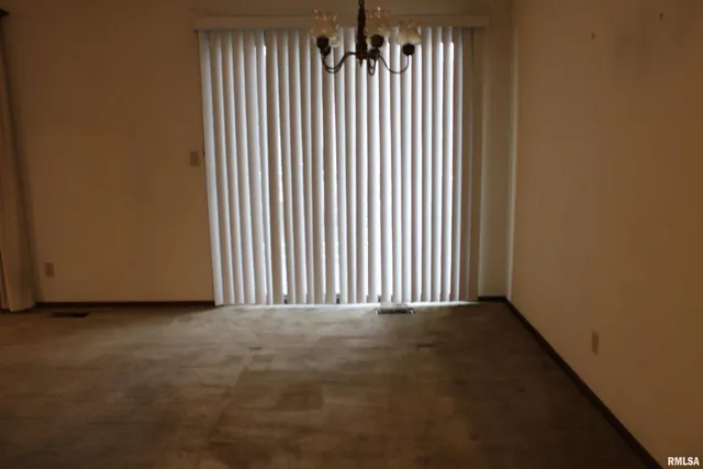 $202,000 | 3542 Cedarview Court, Unit 3542, Bettendorf, IA 52722