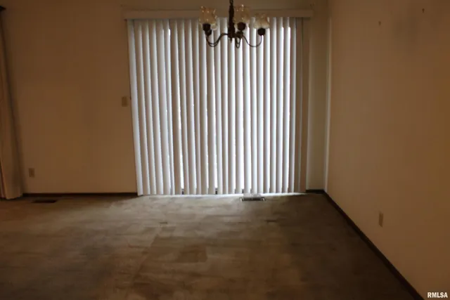 $202,000 | 3542 Cedarview Court, Unit 3542, Bettendorf, IA 52722