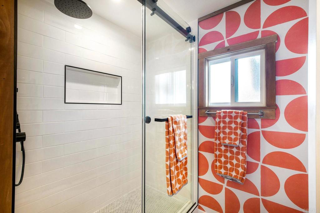 123 Jasper Street, Unit 35 Encinitas, CA 92024 - Photo 15 of 28 a front view of a house with windows