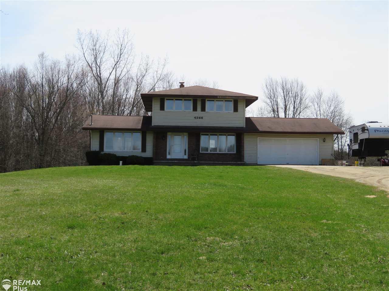 4266 Martus Road North Branch, MI 48461 - Photo 25 of 43 50071294-24.JPG