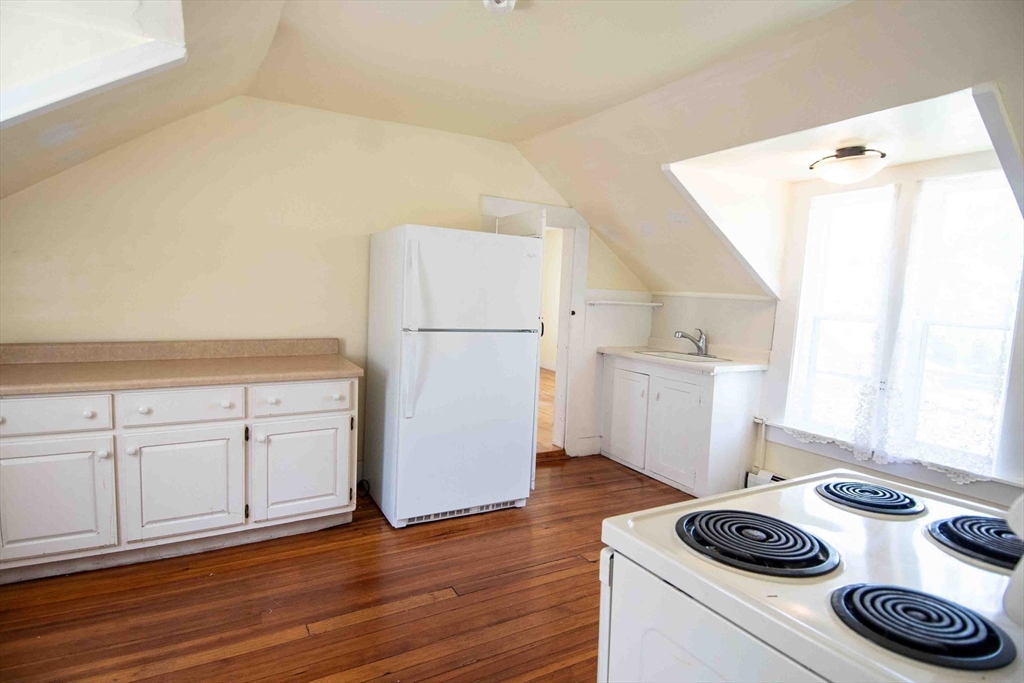 2 Old Sunderland Road Montague, MA 01351 - Photo 28 of 40