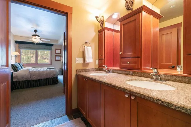 $1,195,000 | 1985 Olympic Vly Road, Unit 216 (2216), Olympic Valley, CA 96146