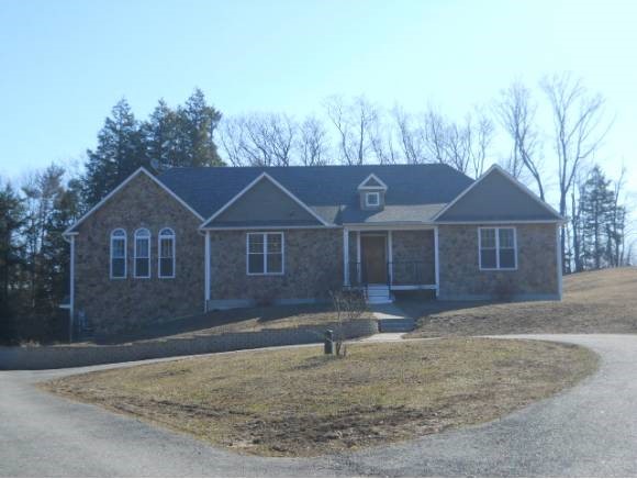 7 Exeter Road South Hampton, NH 03827 - Photo 1 of 1