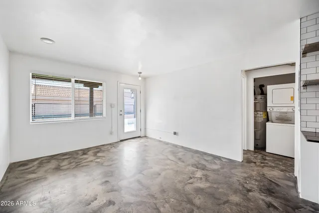 $999 | 3601 North 15th Avenue, Unit 3, Phoenix, AZ 85015