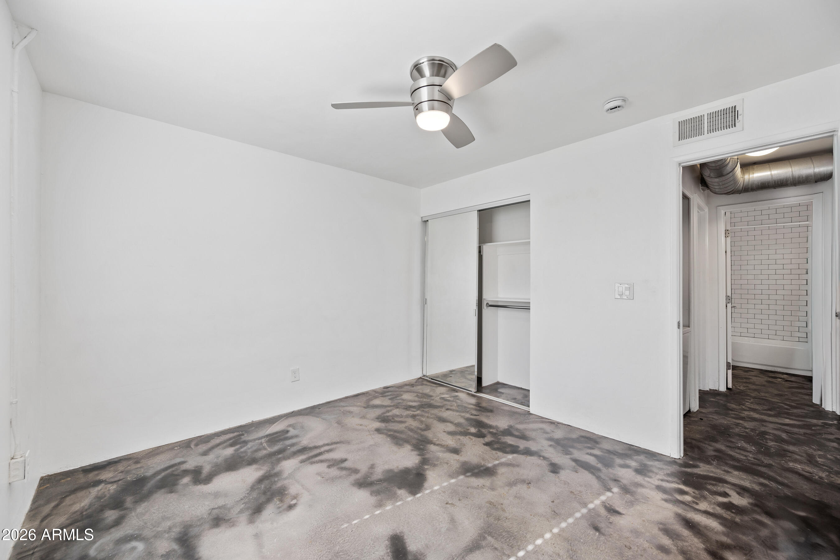 3601 North 15th Avenue, Unit 3 Phoenix, AZ 85015 - Photo 8 of 13 9-3601N15A3-ocupix-