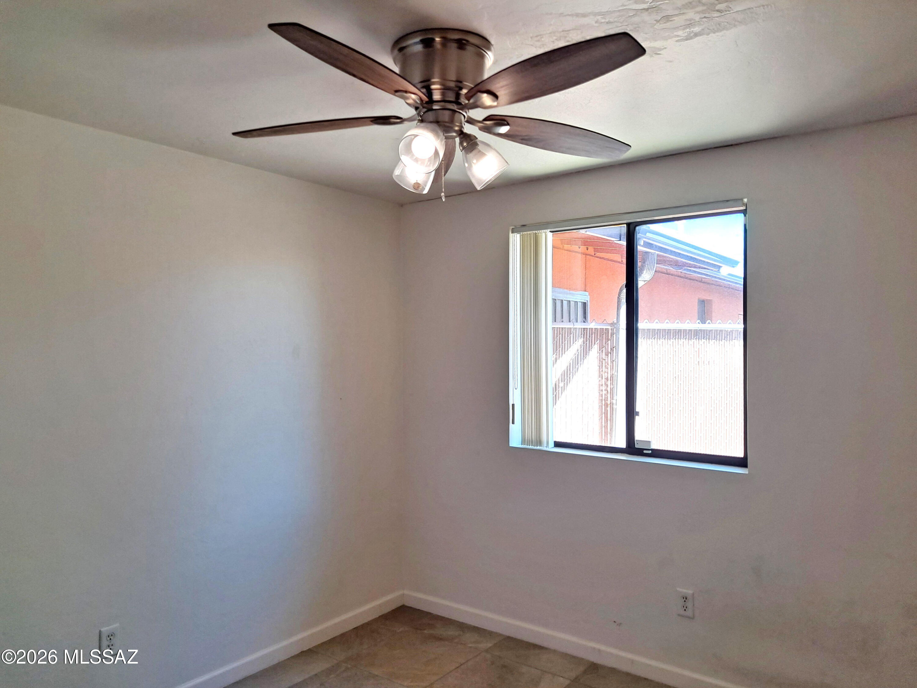 350 North Silverbell Road, Unit 40 Tucson, AZ 85745 - Photo 21 of 26 Bedroom 2