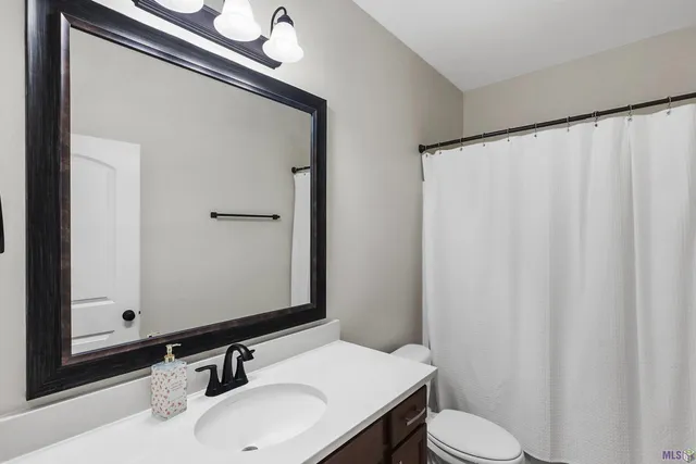 $260,000 | 4777 Celine Drive, Houma, LA 70364