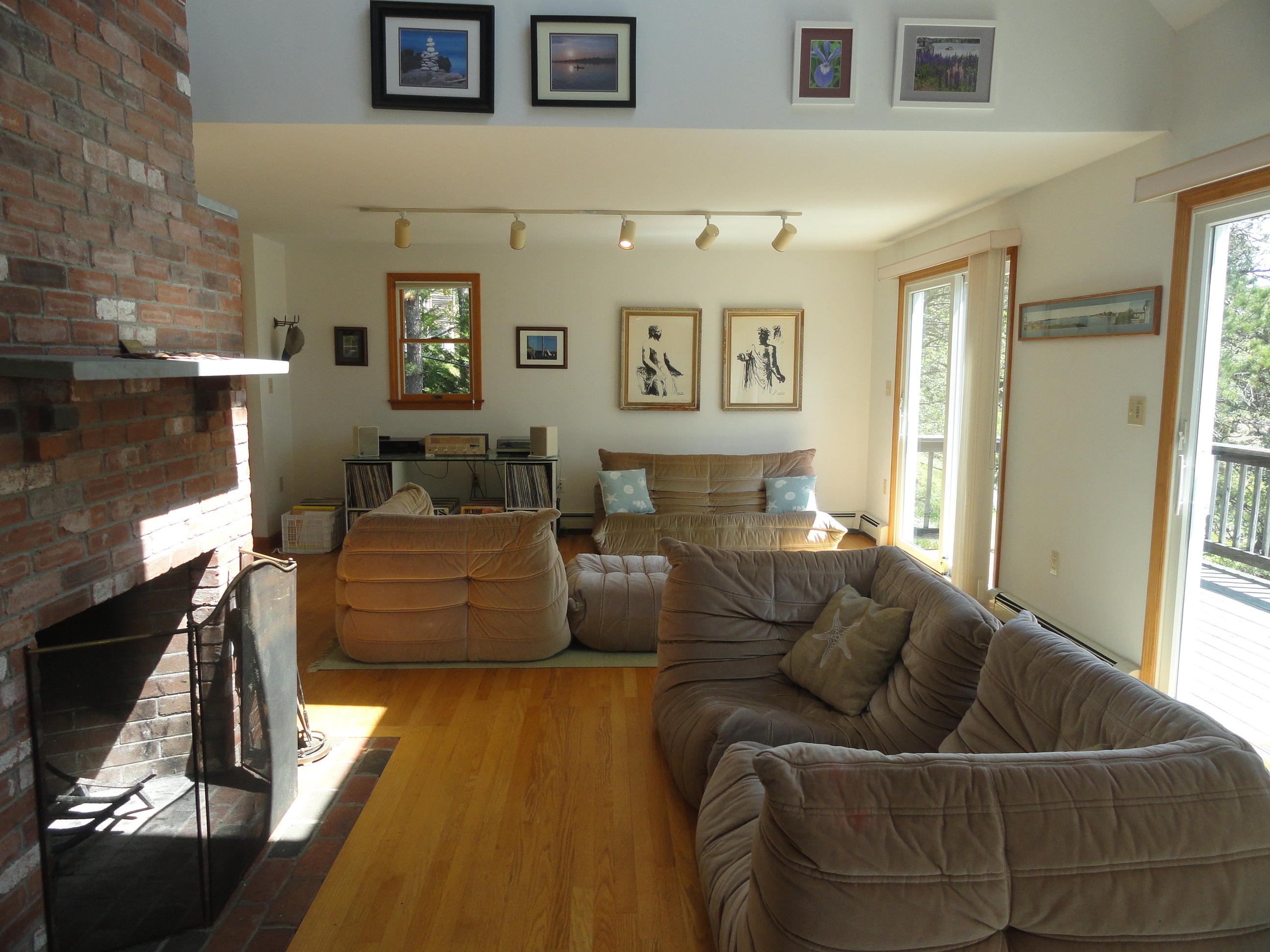 69 Bay View Road Wellfleet, MA 02667 - Photo 5 of 34 a living room with furniture and a couch