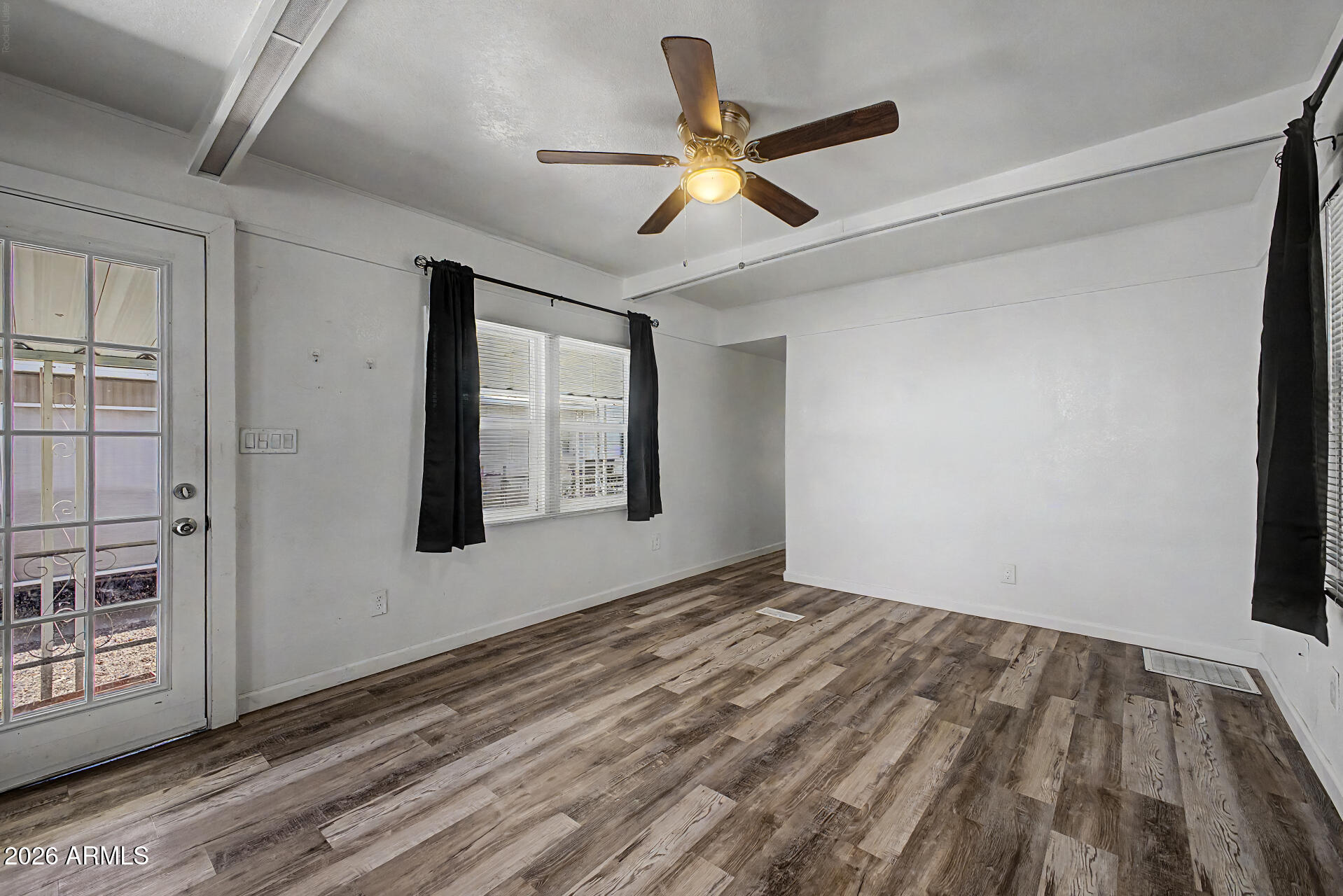 535 South Alma School Road, Unit 17 Mesa, AZ 85210 - Photo 4 of 27