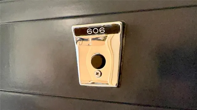 $165,000 | 4550 Warwick Boulevard, Unit 606, Kansas City, MO 64111