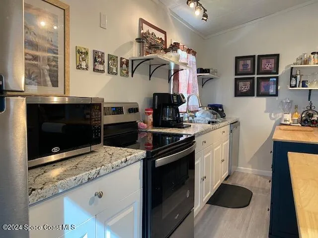 $169,900 | 2160 Orbiter Court, Unit 164, Titusville, FL 32796