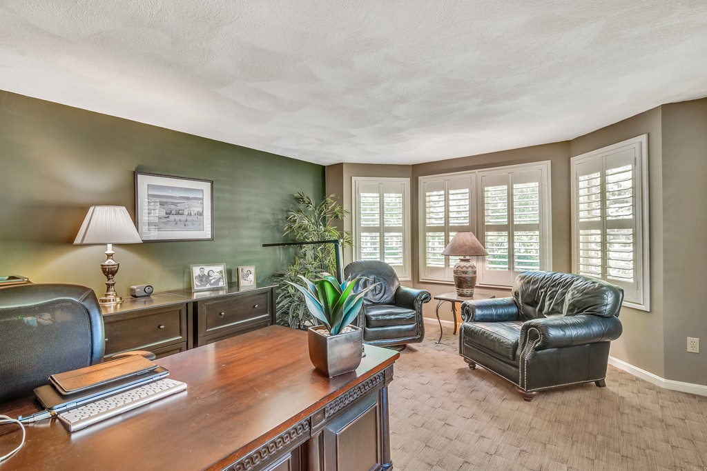 43 Agawam Road Acton, MA 01720 - Photo 2 of 30 Gallery Image 2
