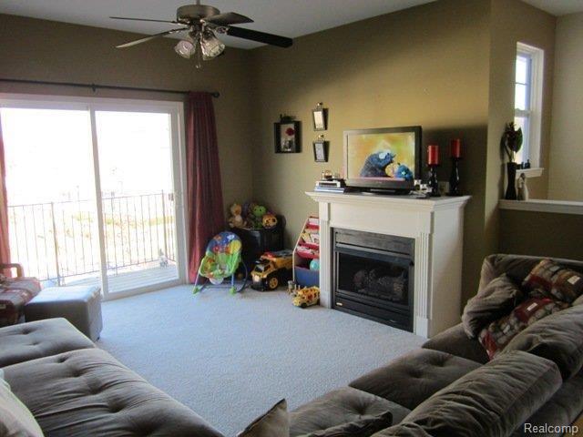 10130 Ridge Run Street, Unit 28 Howell, MI 48855 - Photo 3 of 15 IMG_9636.JPG