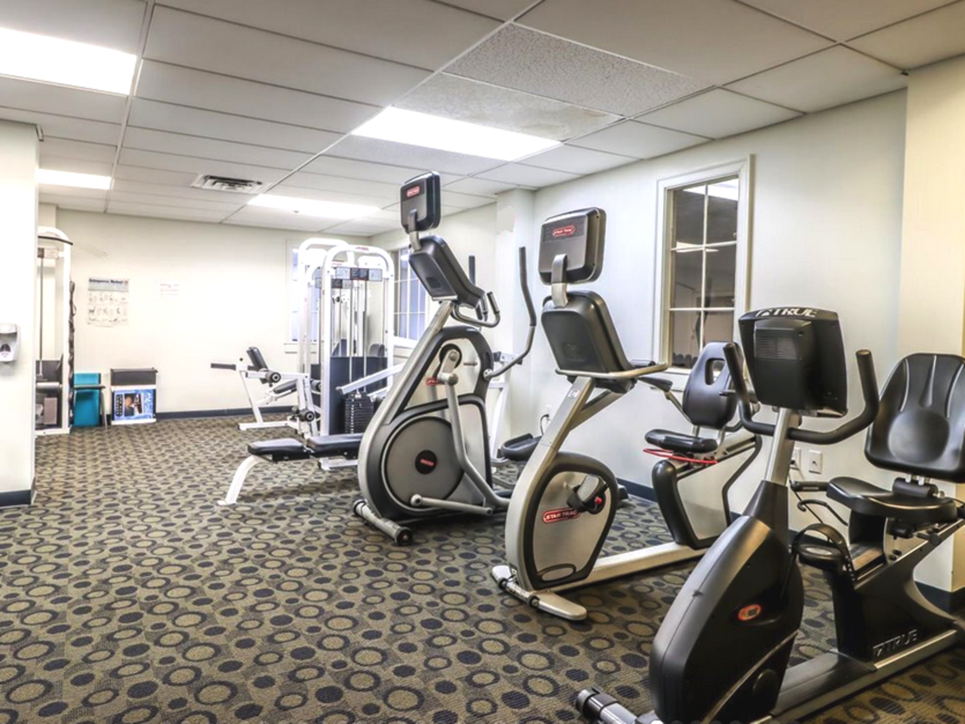 59 Courtland Avenue, Unit 3K Stamford, CT 06902 - Photo 28 of 31 a view of a room with gym equipment