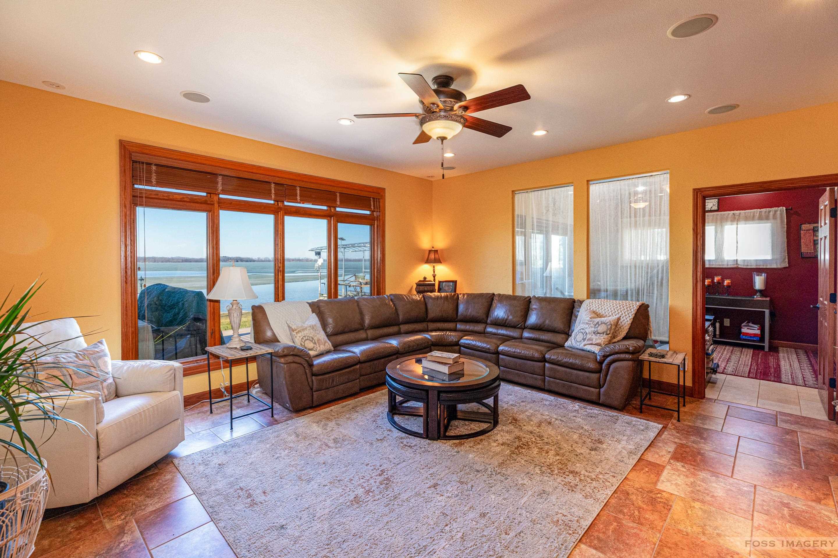 5728 Lake Edge Road McFarland, WI 53558 - Photo 11 of 40