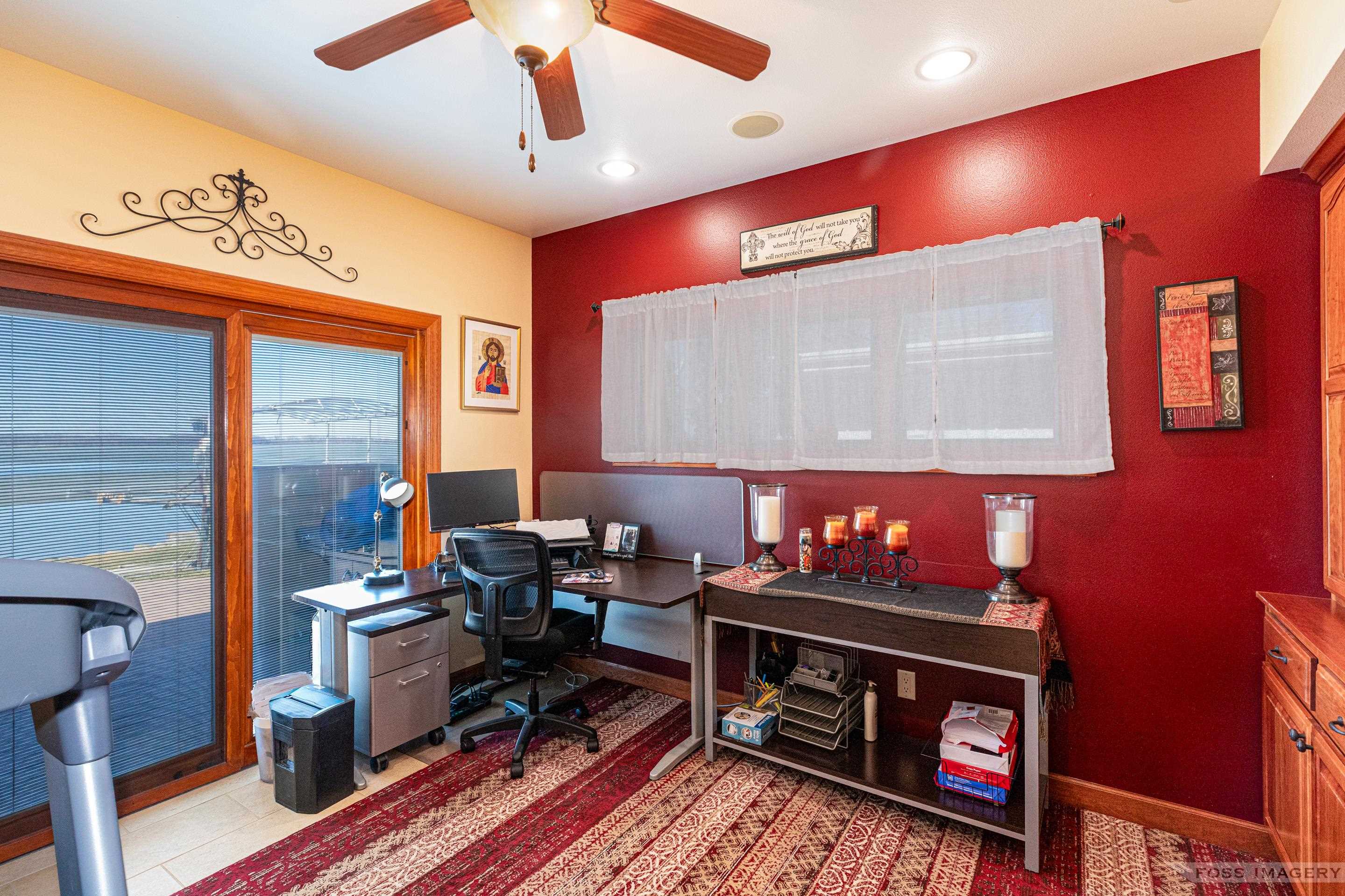 5728 Lake Edge Road McFarland, WI 53558 - Photo 15 of 40