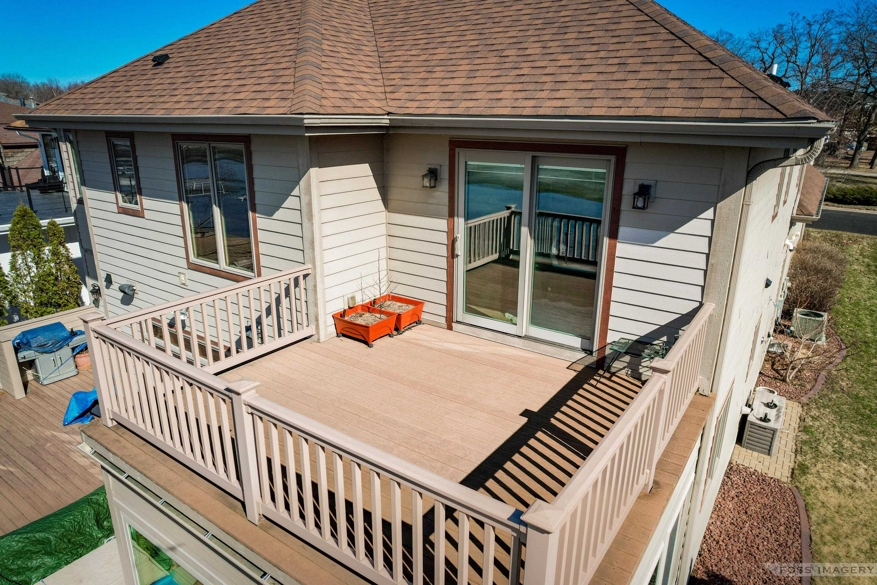 5728 Lake Edge Road McFarland, WI 53558 - Photo 36 of 40