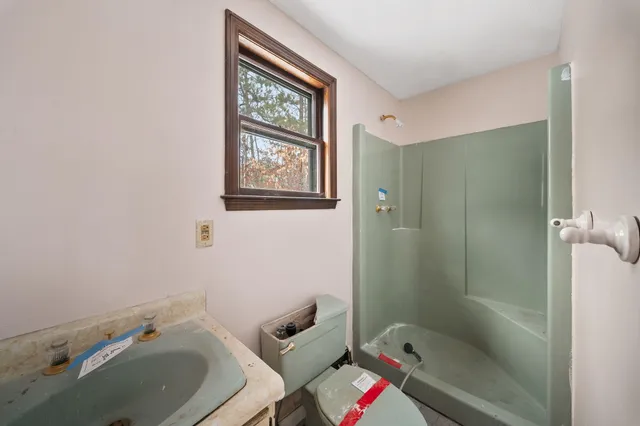 $375,000 | 101 School Street, Berwick, ME 03901