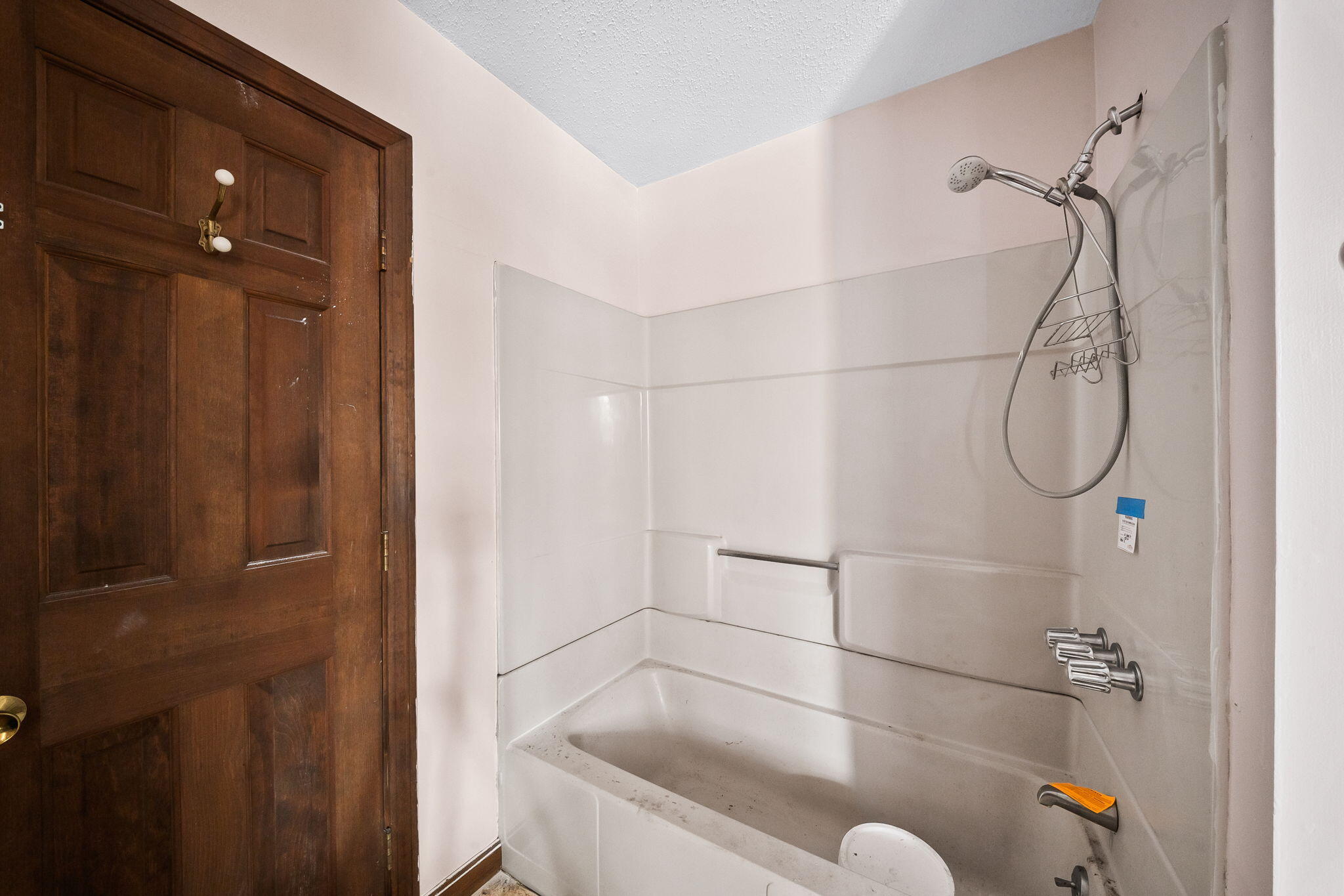 101 School Street Berwick, ME 03901 - Photo 19 of 34 Bathroom 2