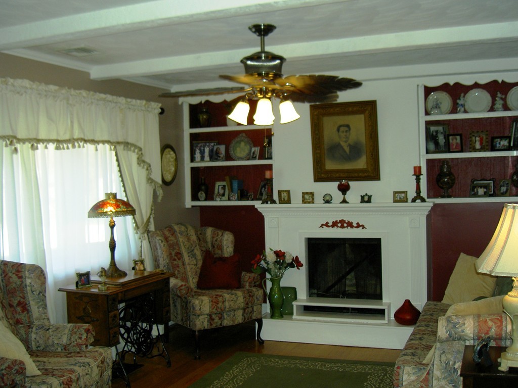 175 Marmon Street Springfield, MA 01129 - Photo 12 of 29 Gallery Image 12