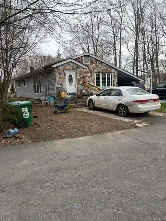 $240,000 | 2 Penny Place, Ellenville, NY 12428