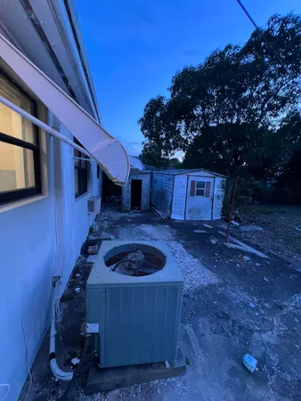 $3,200 | 911 South B Street, Lake Worth Beach, FL 33460