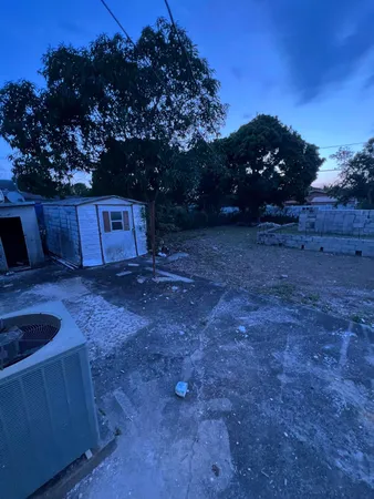 $3,200 | 911 South B Street, Lake Worth Beach, FL 33460