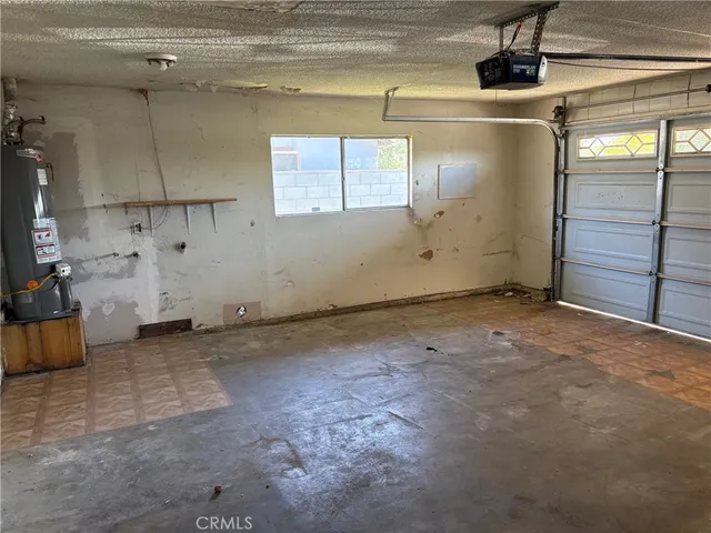 $379,990 | 972 East Lynwood Drive, San Bernardino, CA 92404