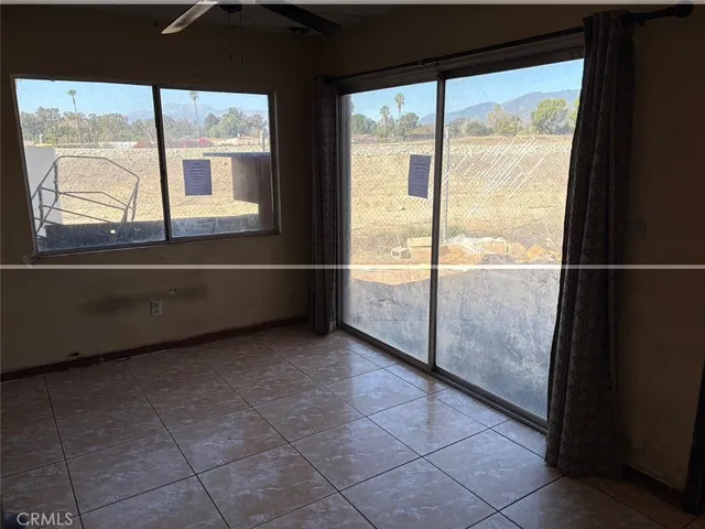 $379,990 | 972 East Lynwood Drive, San Bernardino, CA 92404