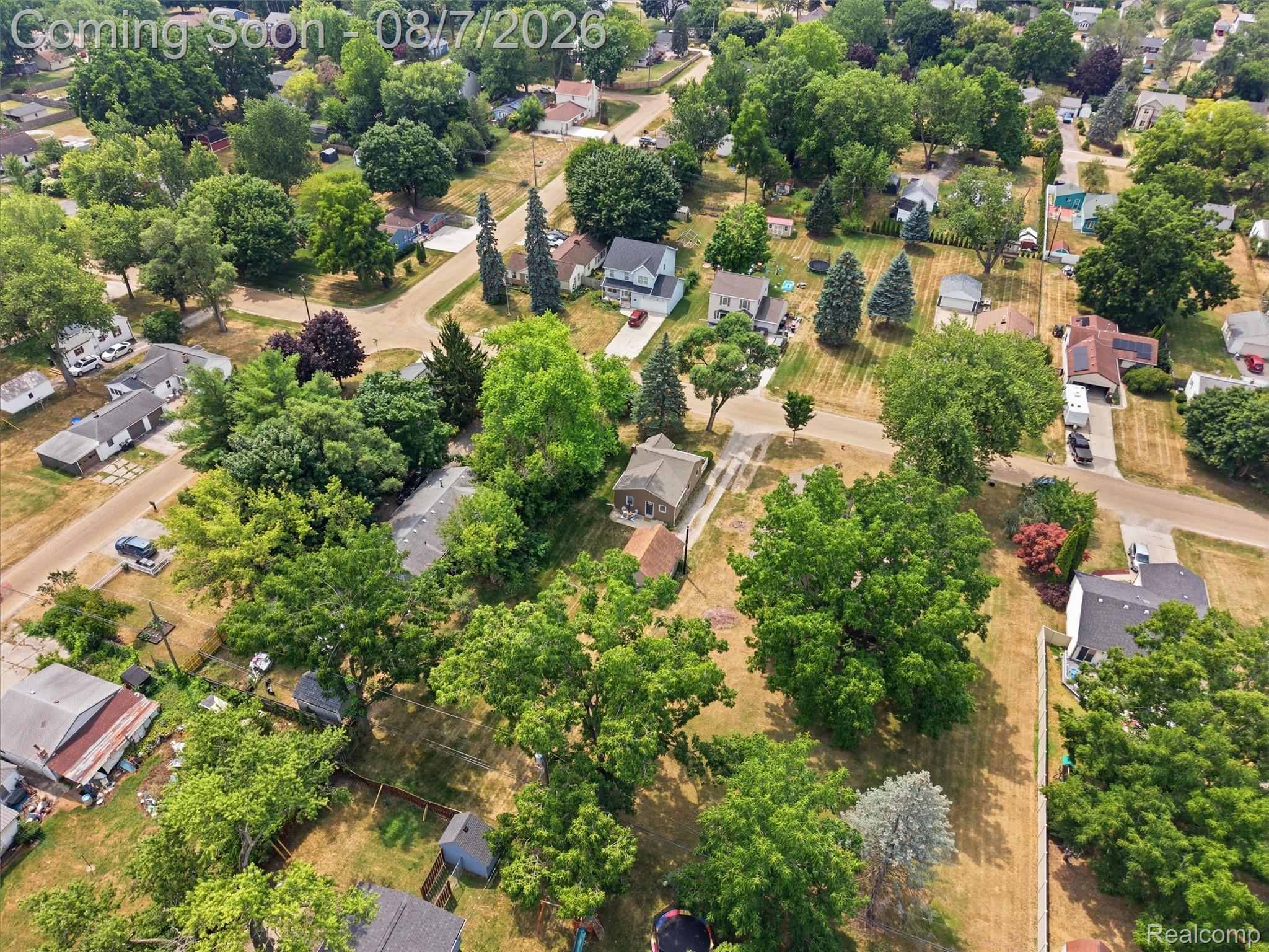 3077 York Road Rochester, MI 48309 - Photo 43 of 48 08-DJI_20260731143907_0123_D.jpg