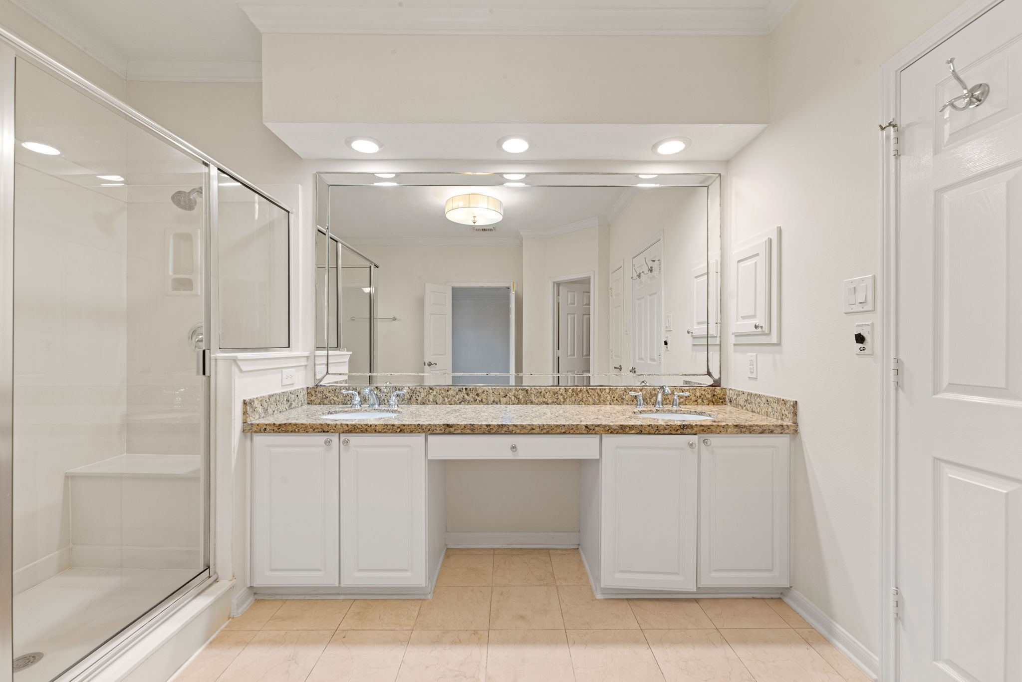5318 Fayette Street Houston, TX 77056 - Photo 13 of 26