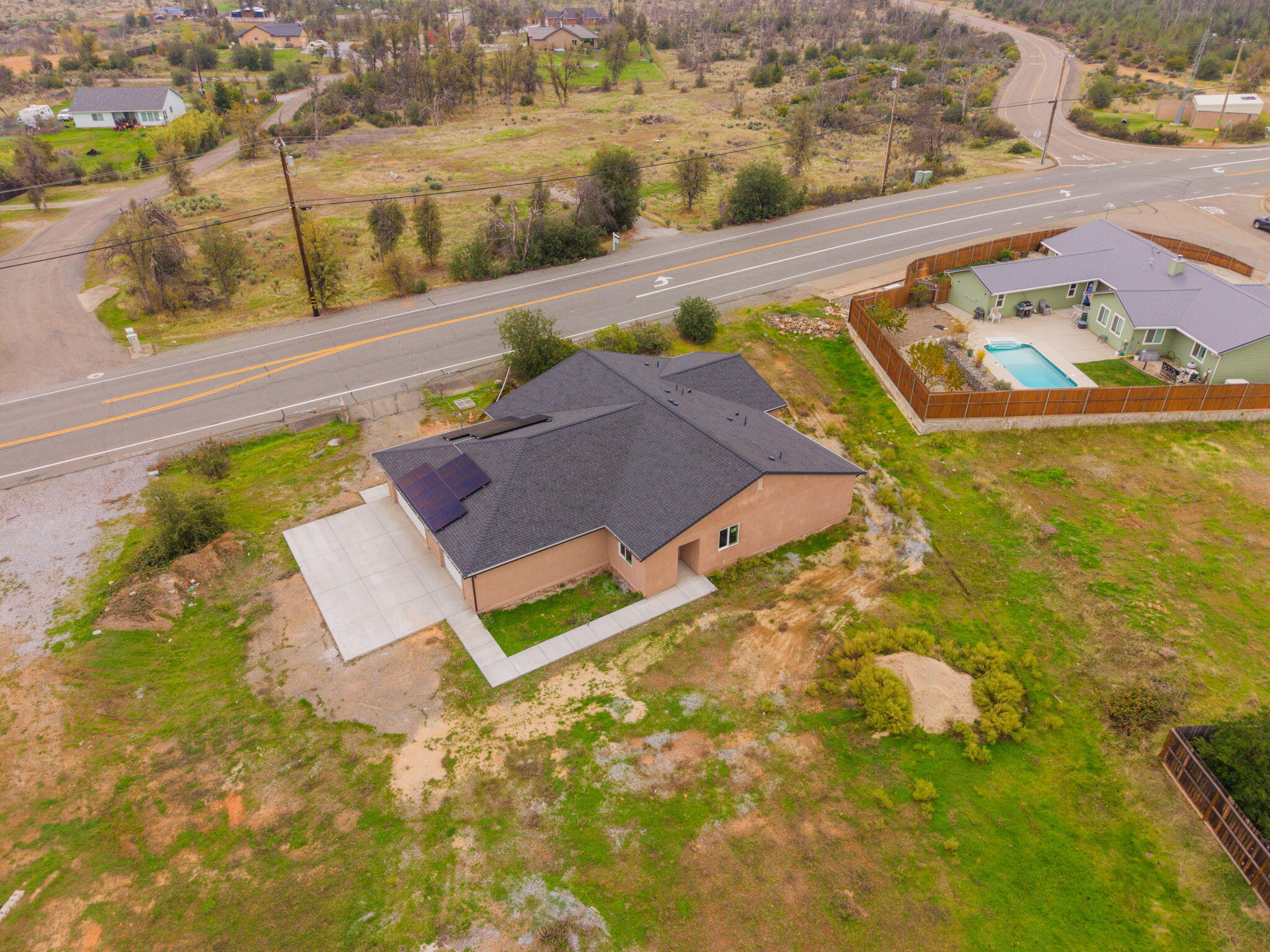 17014 Keswick Dam Road Redding, CA 96003 - Photo 51 of 61 48-web-or-mls-IMG-48