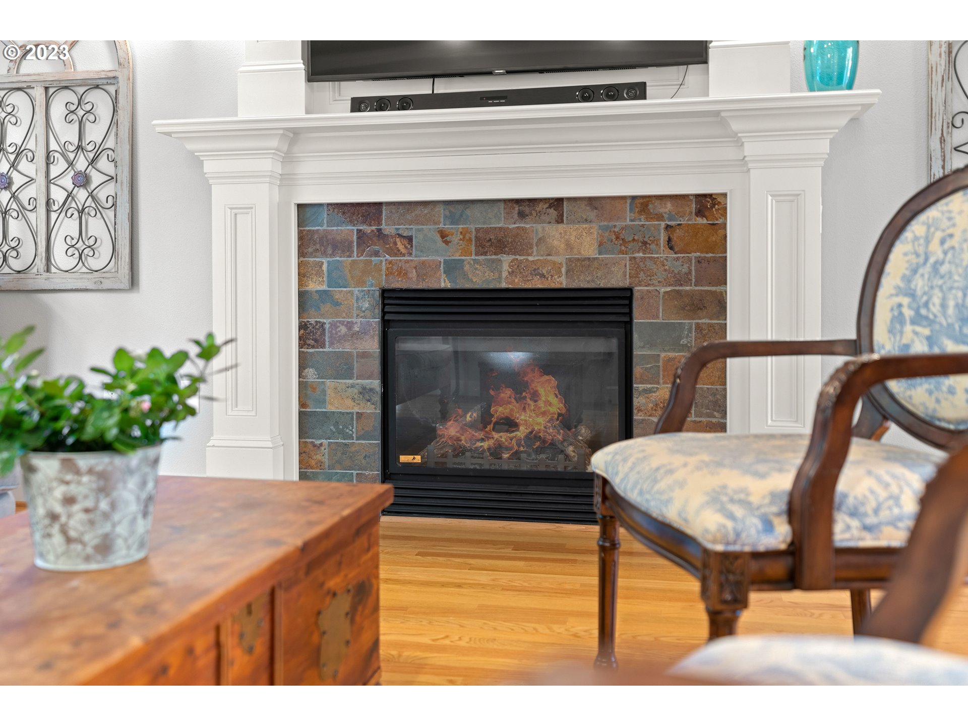 12974 Knaus Road Lake Oswego, OR 97034 - Photo 7 of 46 Gallery Image 7