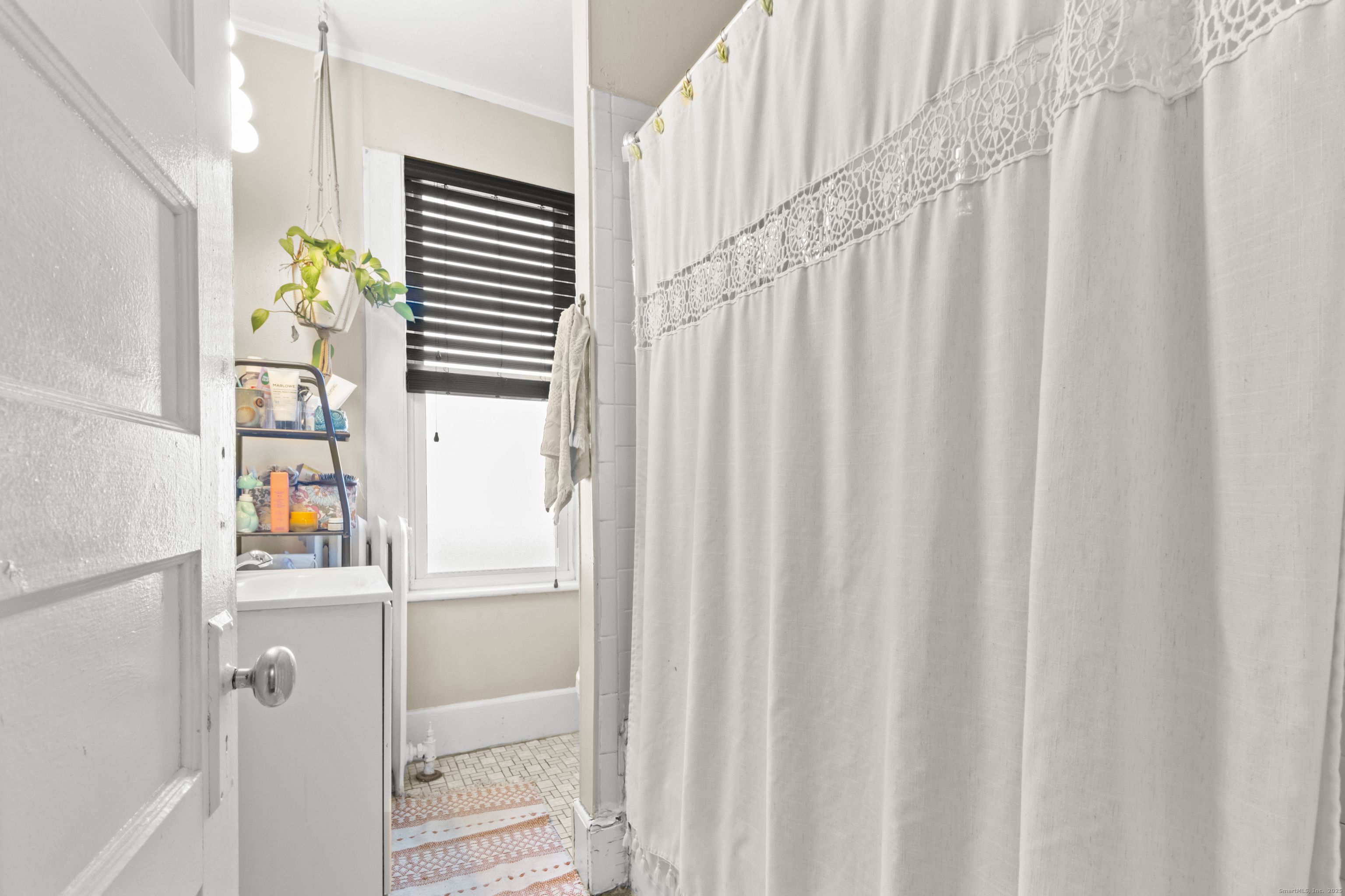 1867 Main Street Stratford, CT 06615 - Photo 10 of 31