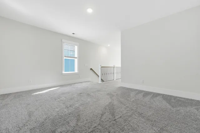 $799,000 | 218 Port Tack Drive, Charleston, SC 29492