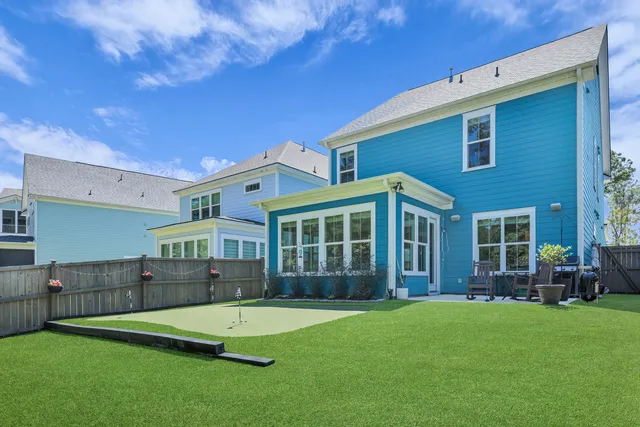 $799,000 | 218 Port Tack Drive, Charleston, SC 29492