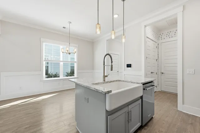 $799,000 | 218 Port Tack Drive, Charleston, SC 29492