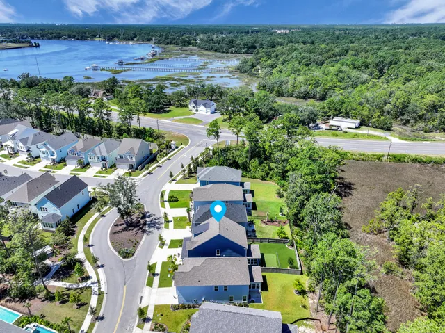 $799,000 | 218 Port Tack Drive, Charleston, SC 29492