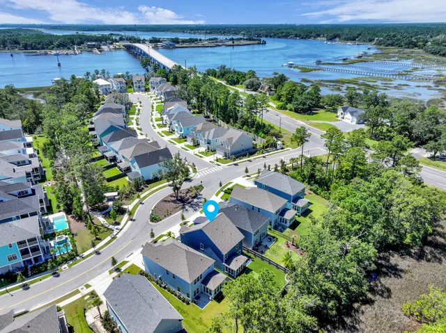 $799,000 | 218 Port Tack Drive, Charleston, SC 29492